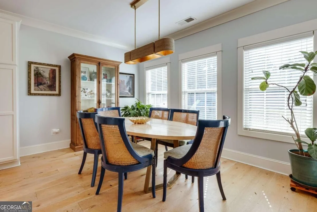Photo of 1554 Morningside Way