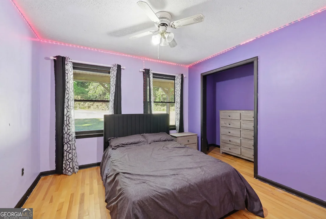 Photo of 1042 Lakeland Drive