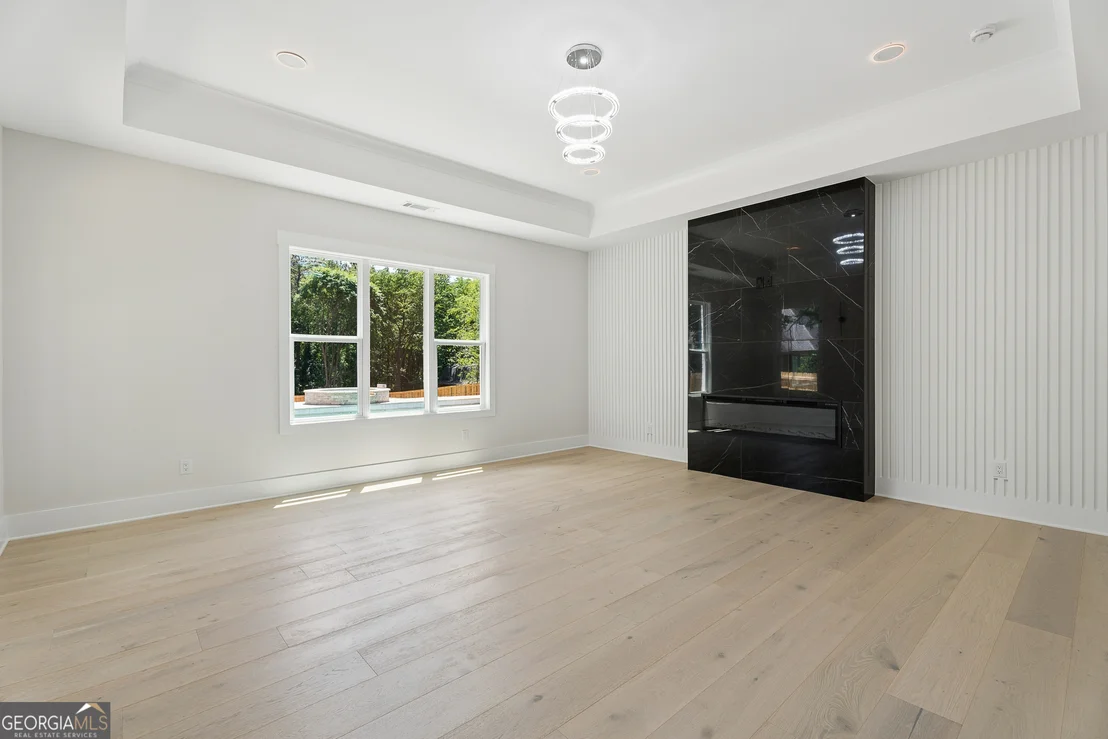 Photo of 1035 Auburn Road