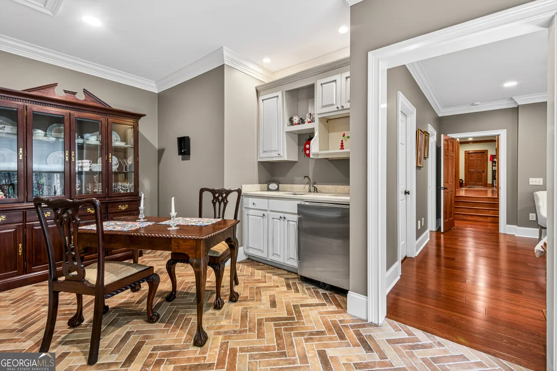 Photo of 795 Chenocetah Drive