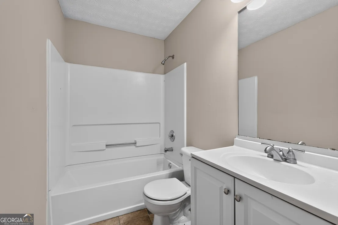 Photo of 2122 Silva Way