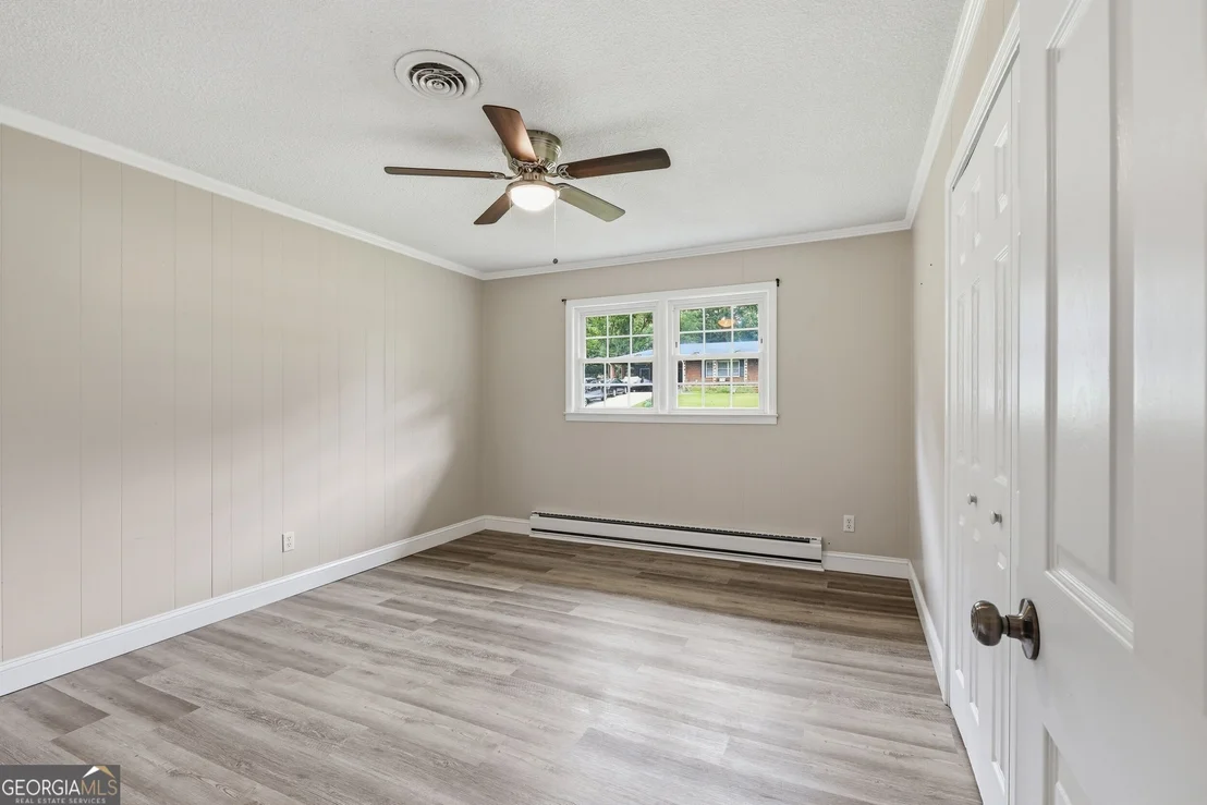 Photo of 128 Scott Circle