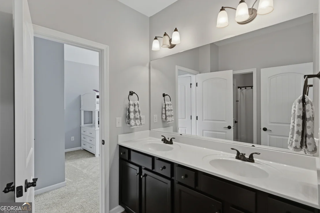 Photo of 6264 Riverview Parkway