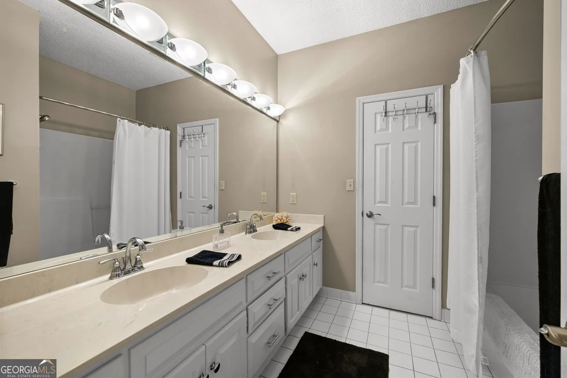 Photo of 216 Ashford Circle