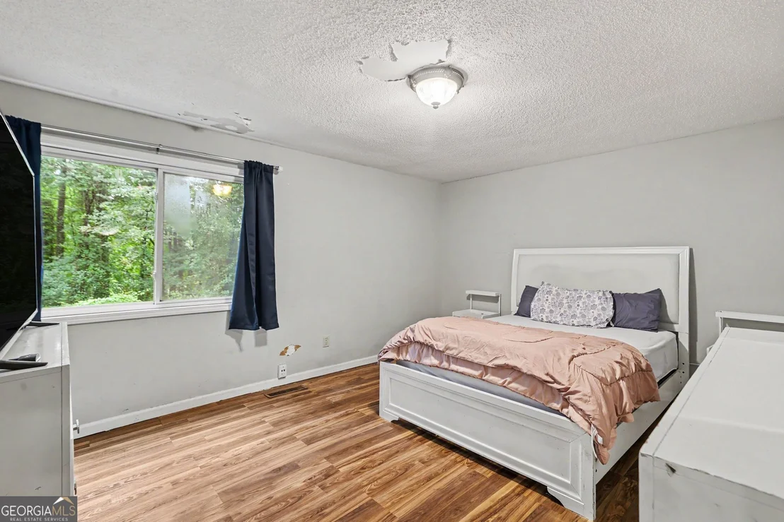 Photo of 5894 Sutton Drive