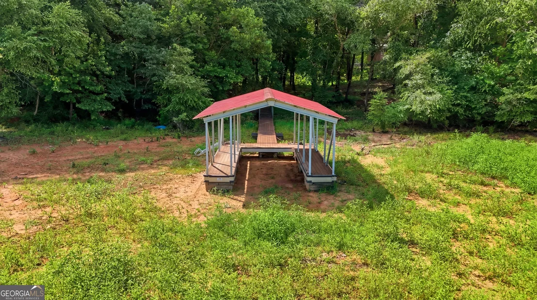 Photo of 1042 Lakeland Drive