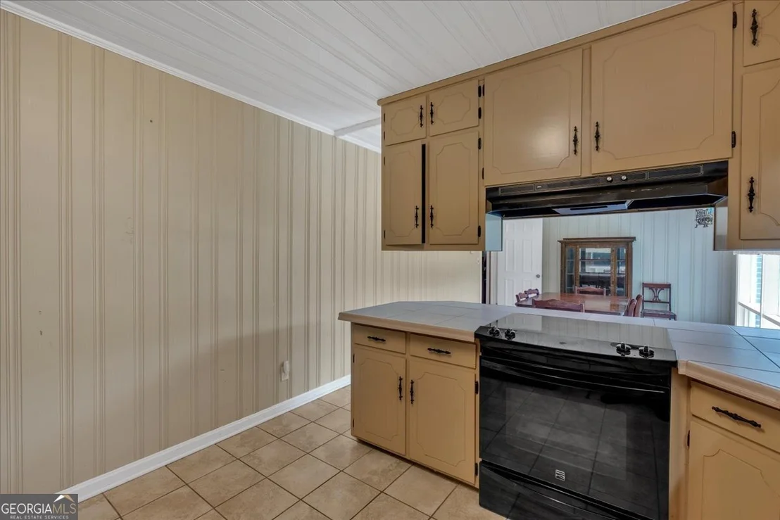 Photo of 107 Lakeview Drive