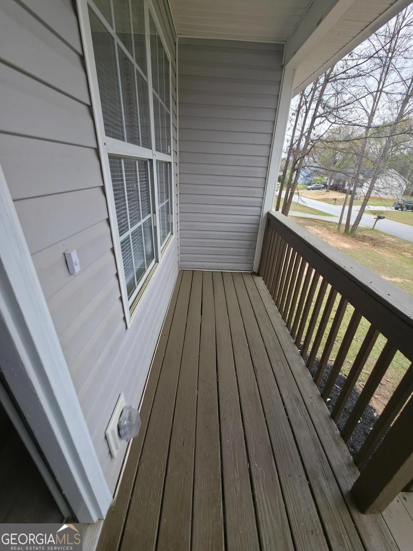 Photo of 274 Chesterton Drive