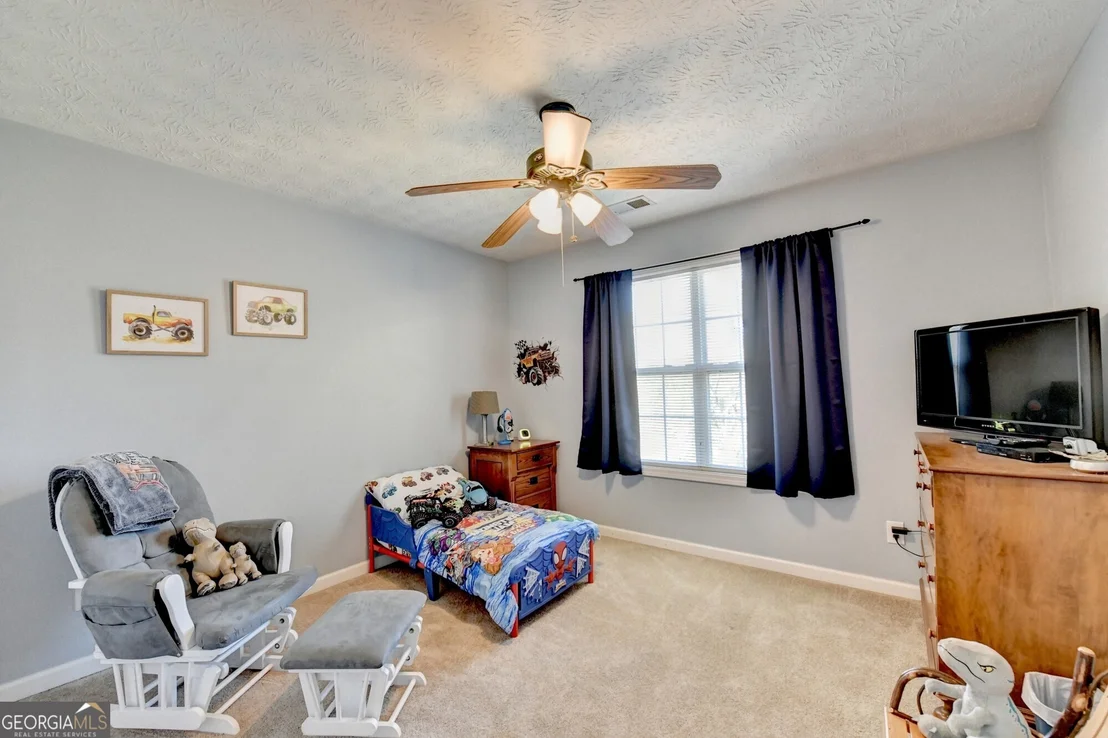Photo of 1555 Lower River Road