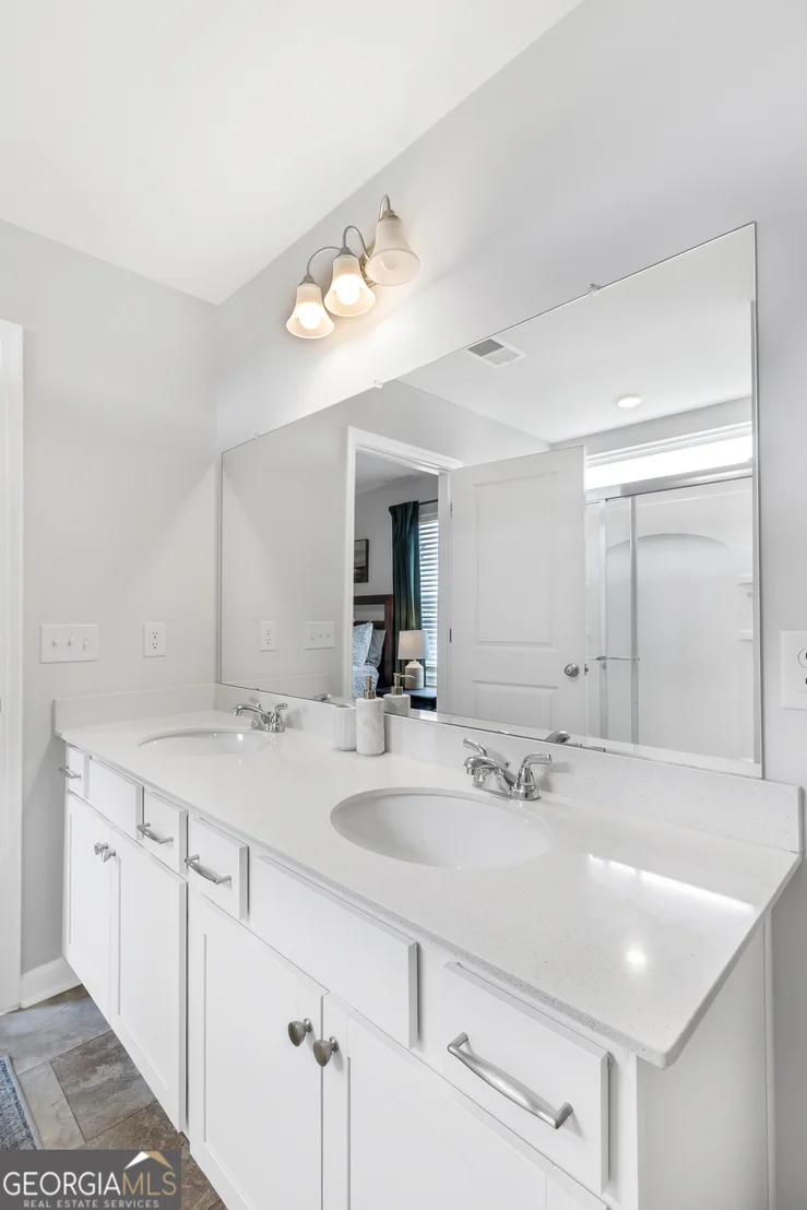 Photo of 1166 Wilkins Road