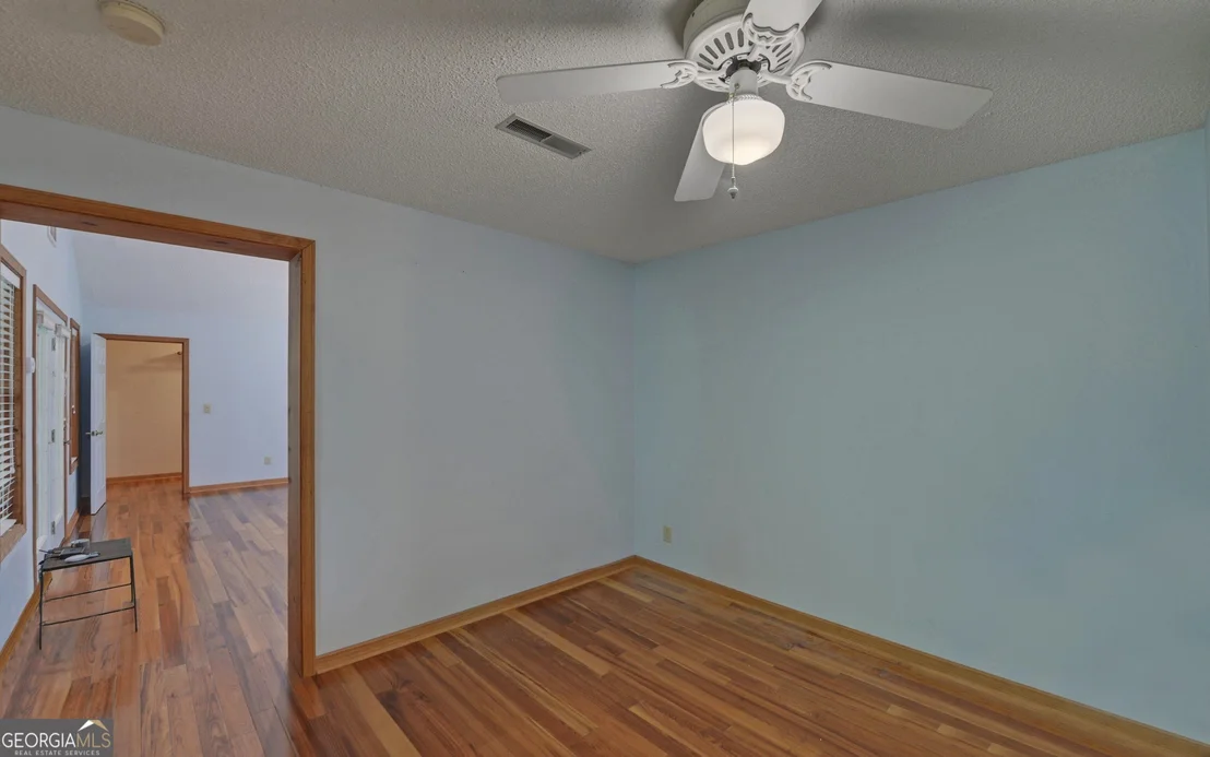 Photo of 371 Shorewood Circle
