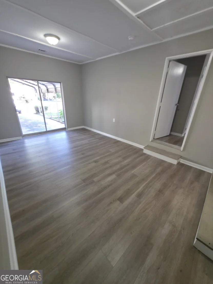 Photo of 170 Kennedy Circle