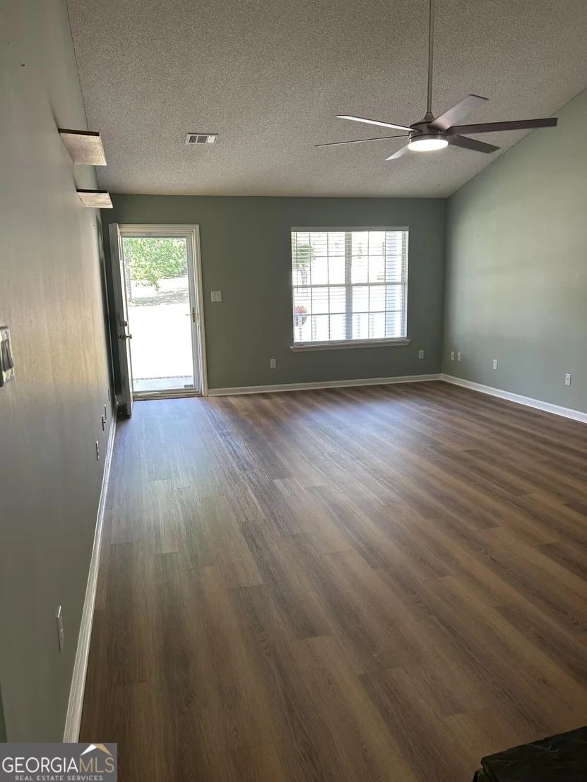 Photo of 111 Mockingbird Drive