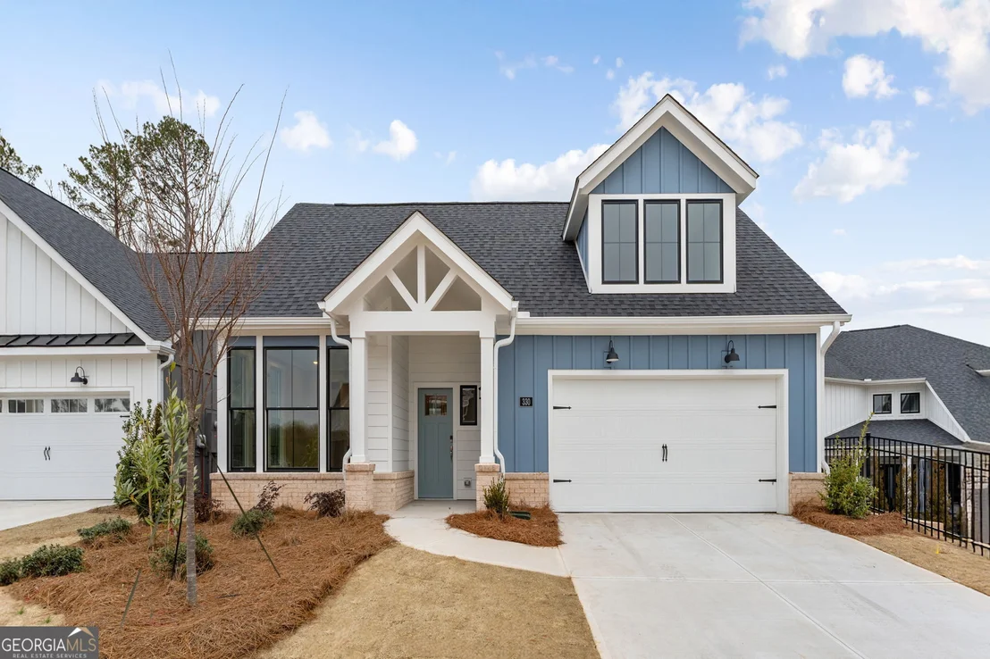 Photo of 330 Sassafras Way