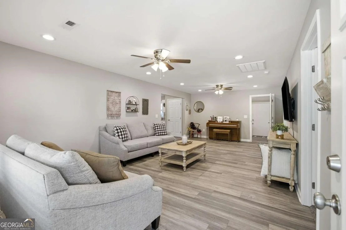 Photo of 430 Elm Street