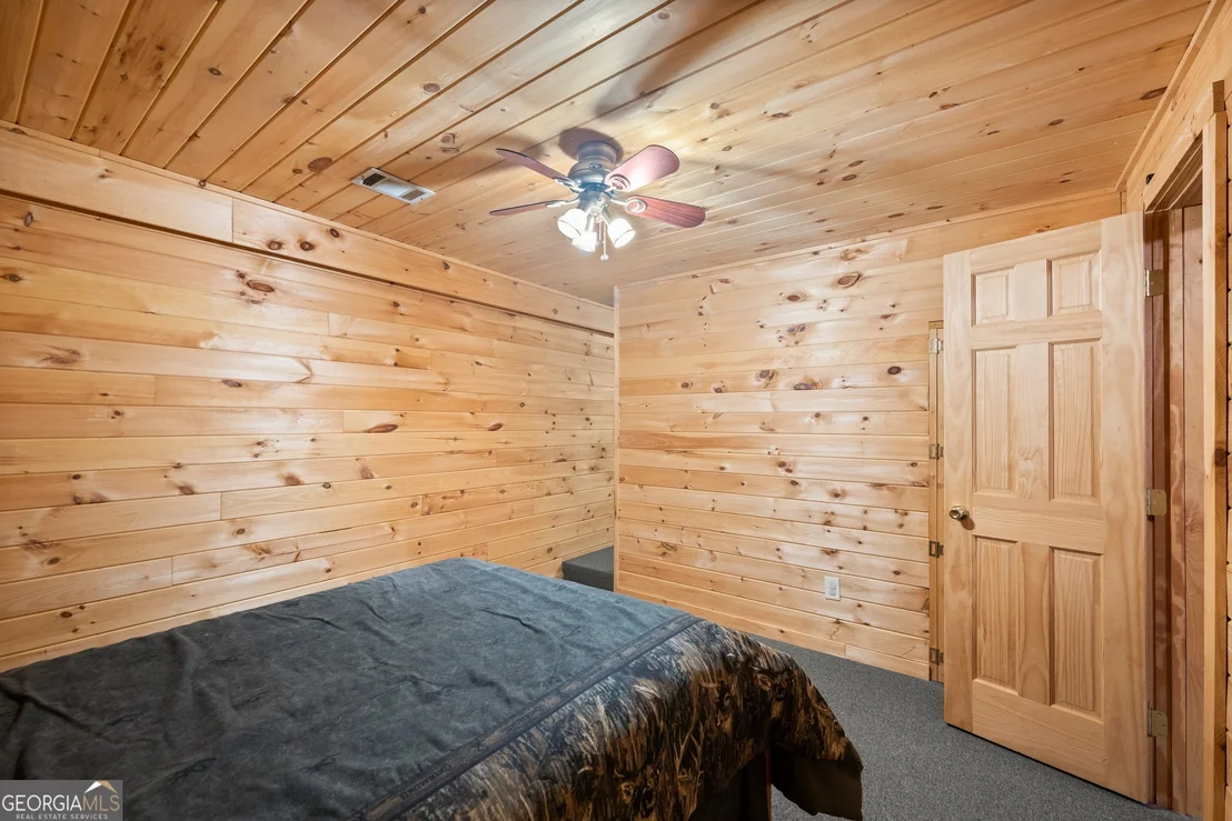 Photo of 486 Laurel Circle