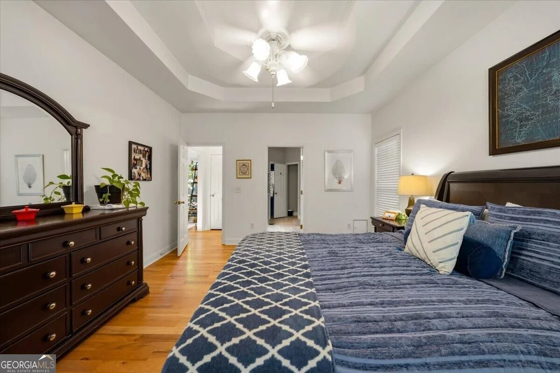 Photo of 920 Huntcliffe Drive
