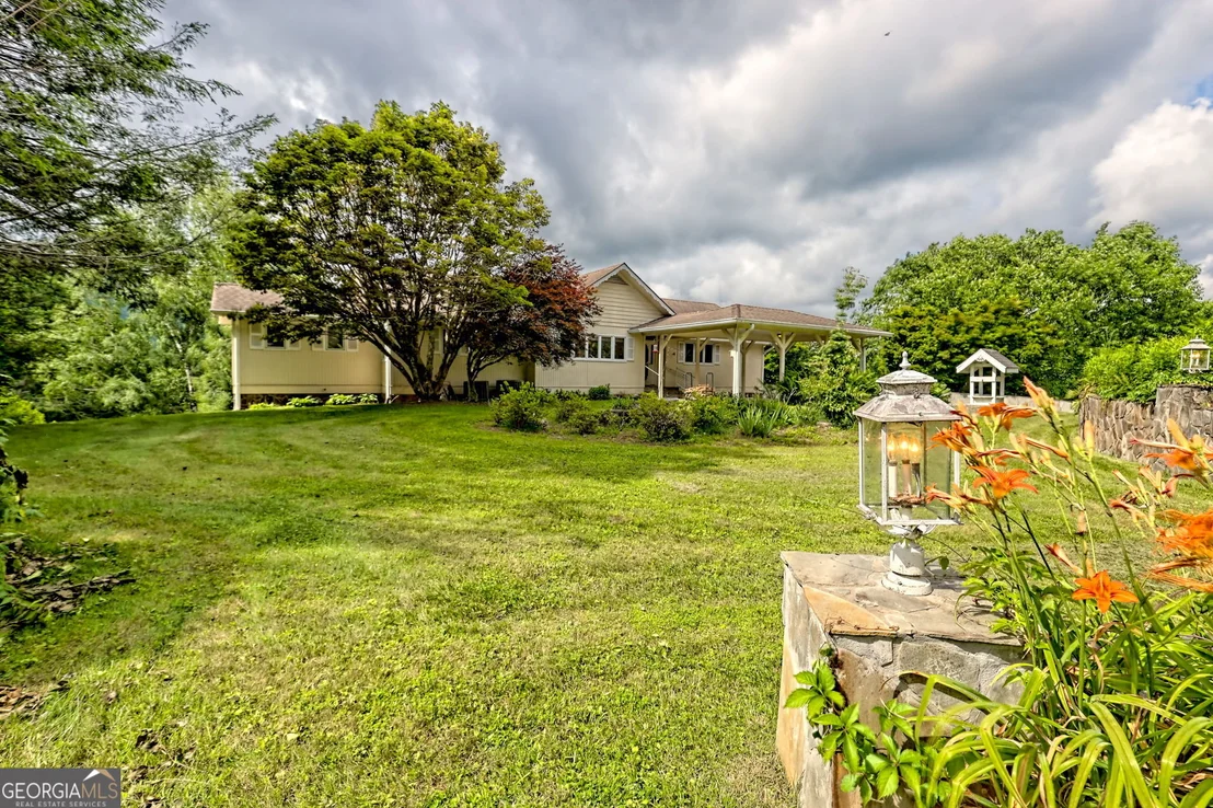 Photo of 70 Fairway Lane