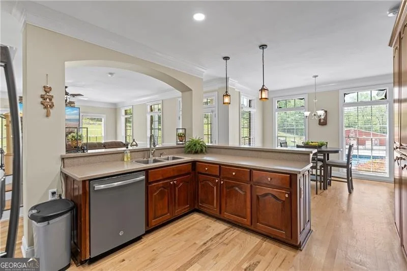 Photo of 175 Tom Jones Road
