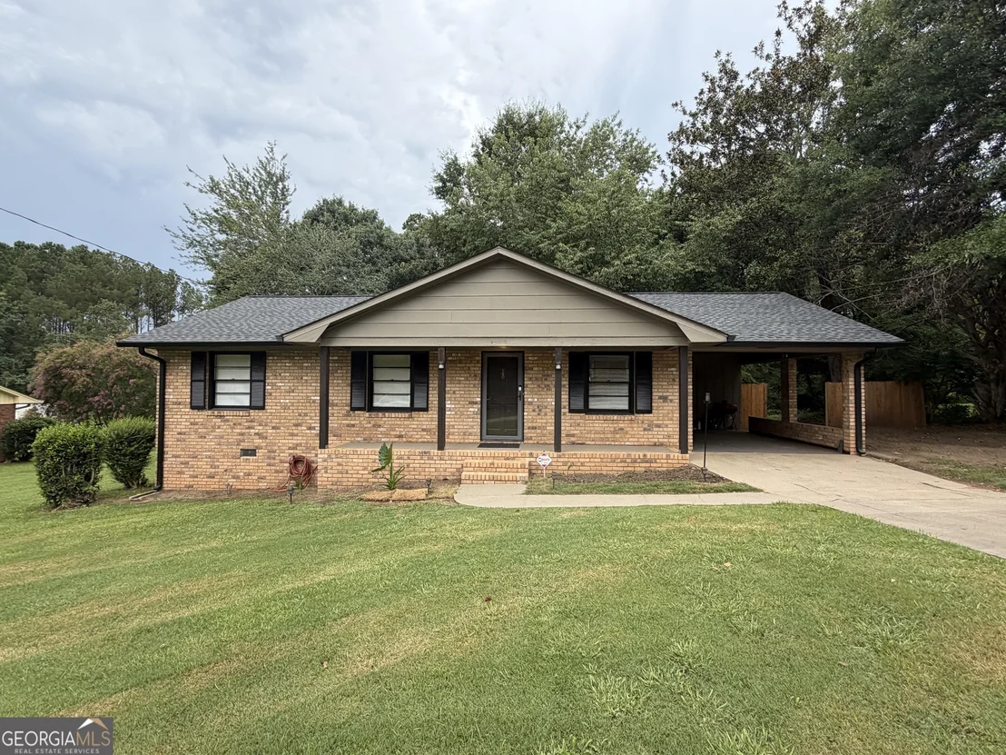 Photo of 260 LeAnn Drive