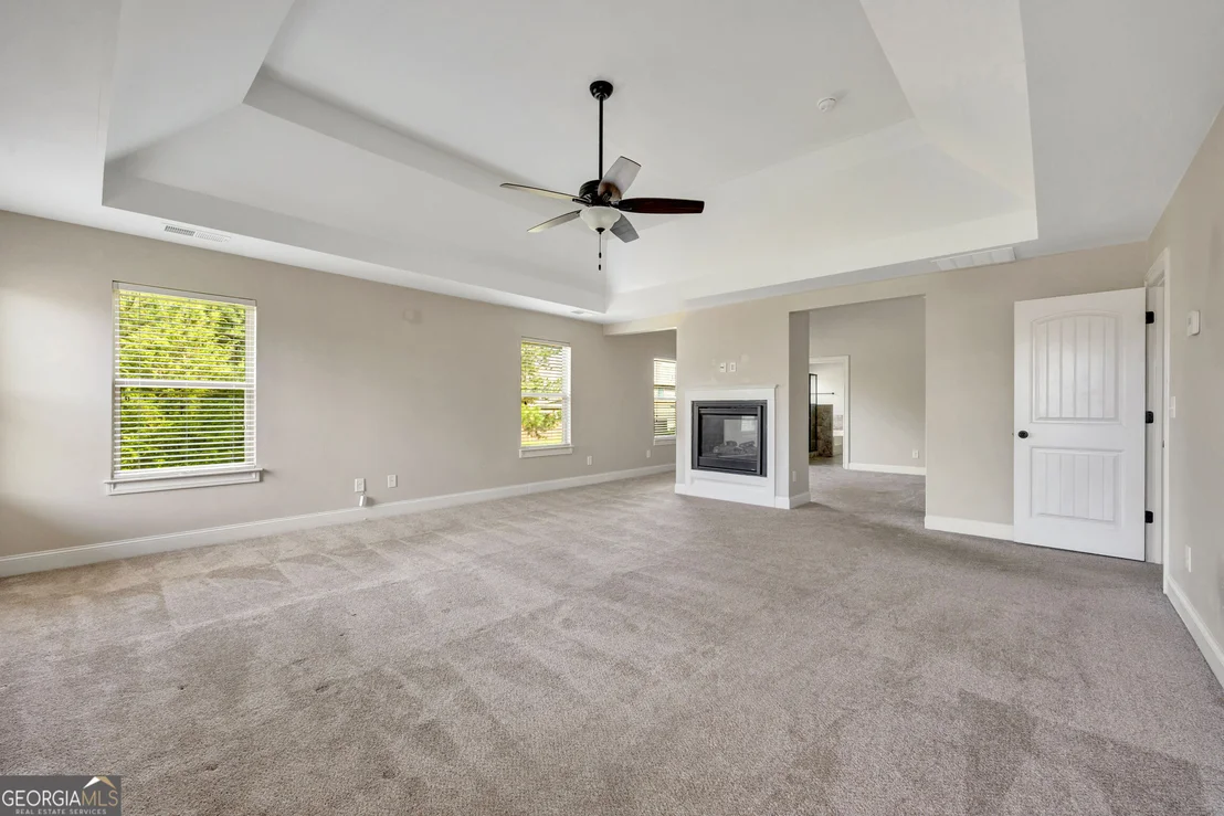 Photo of 910 Southfork Drive
