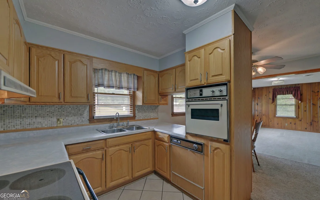 Photo of 211 Hilltop Lane