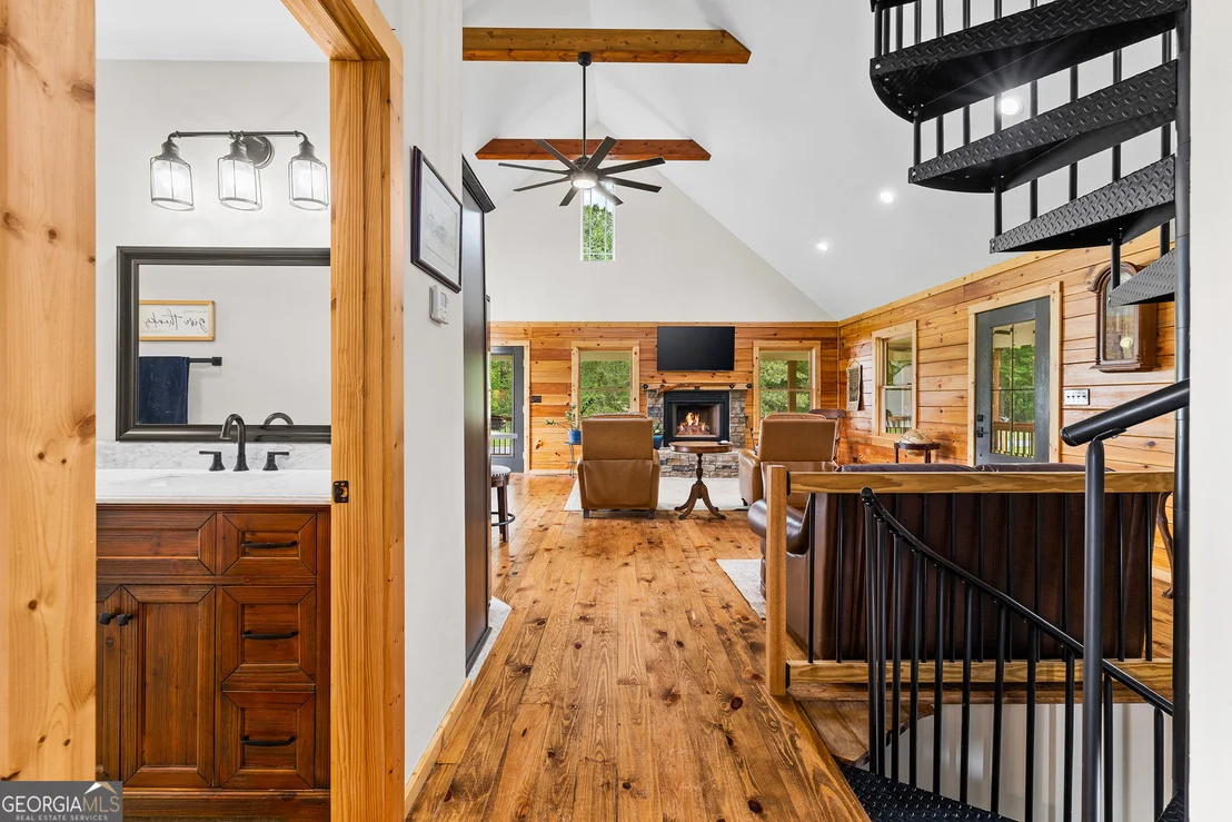 Photo of 135 Mountain Ridge Drive