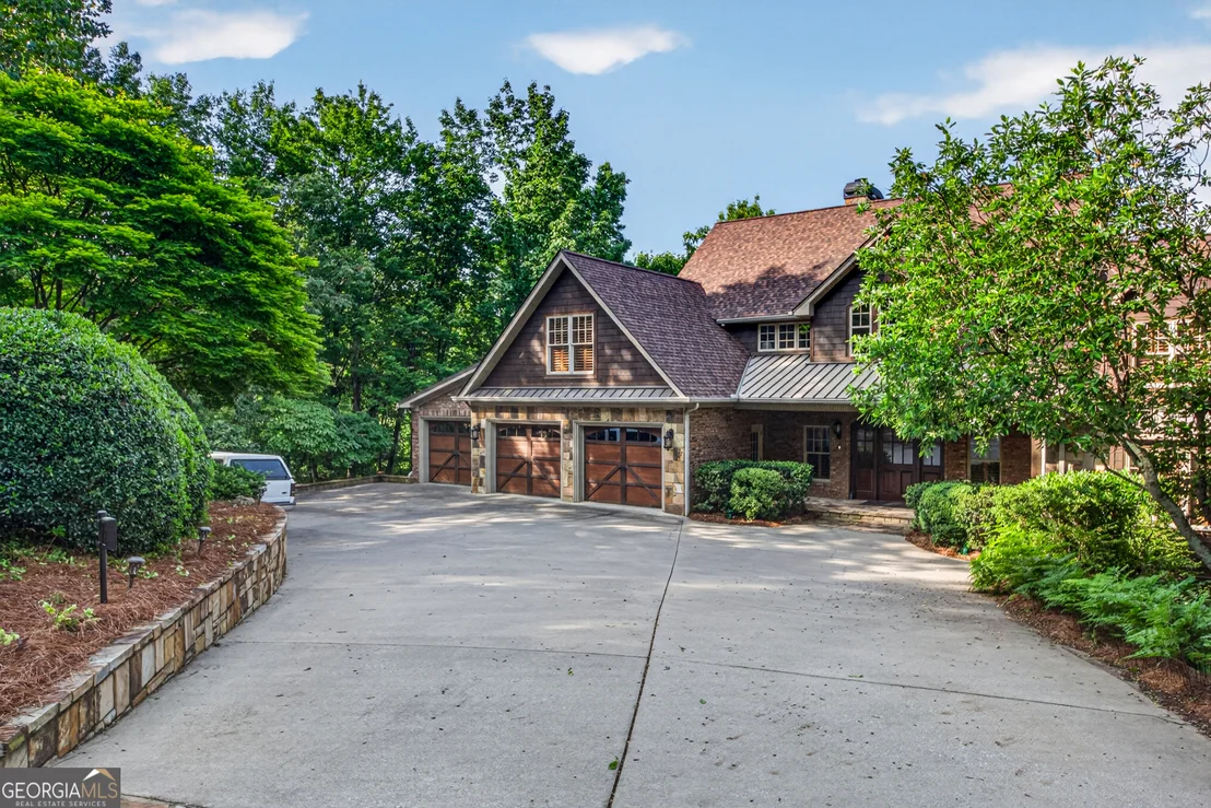Photo of 795 Chenocetah Drive