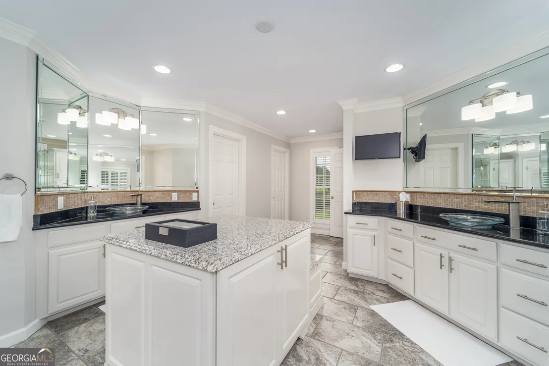 Photo of 161 Green Tree Drive