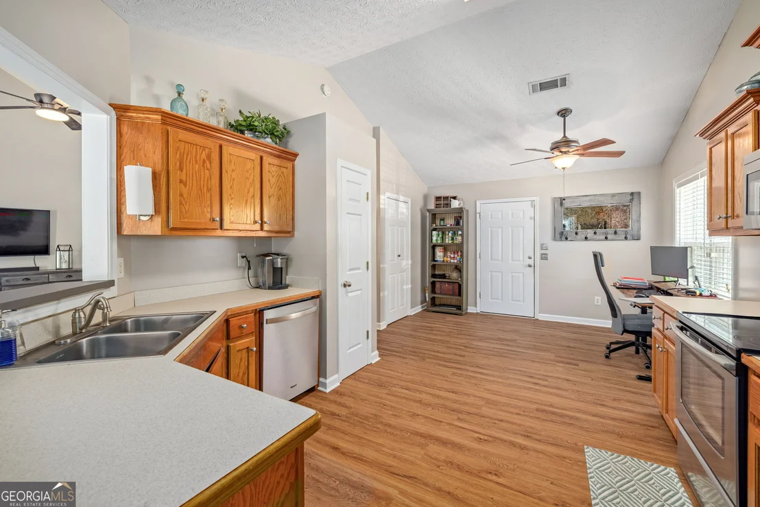 Photo of 378 Kiley Drive
