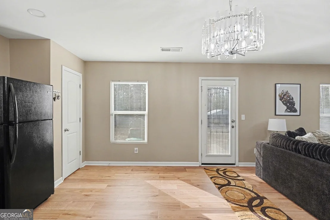 Photo of 345 Arthurs Lane