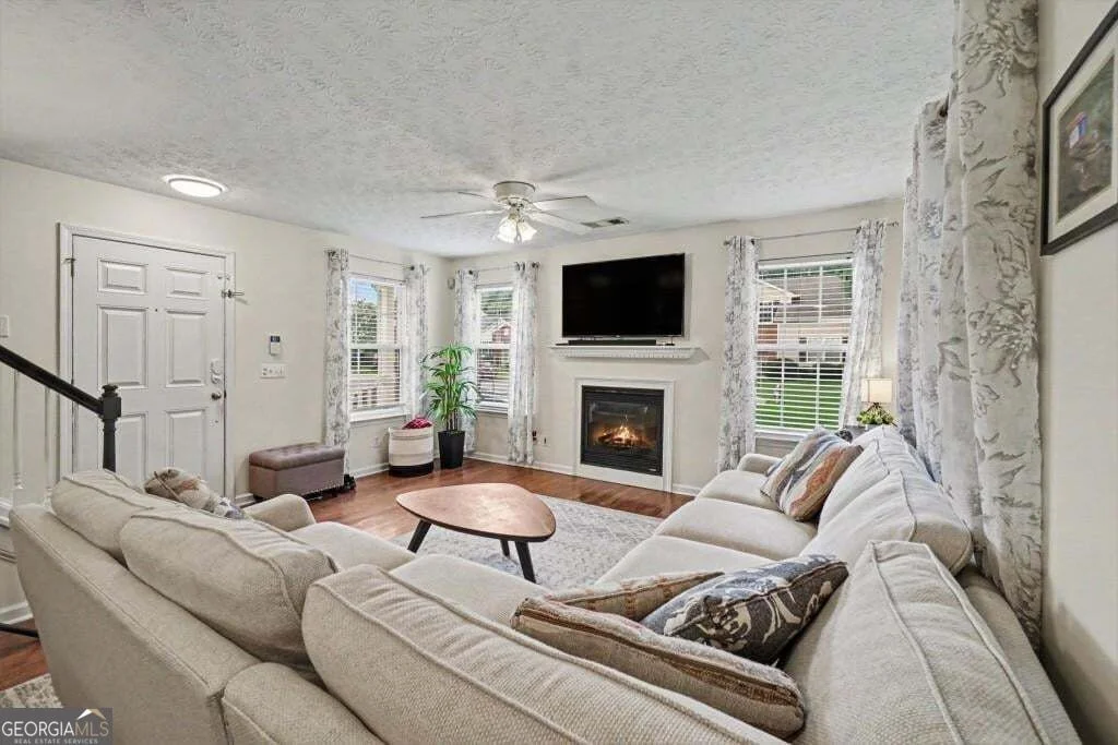 Photo of 321 Windcroft Lane