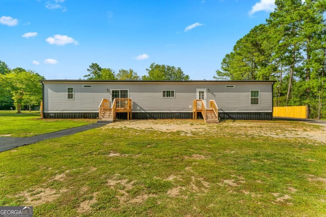 Photo of 302 Middleton Road