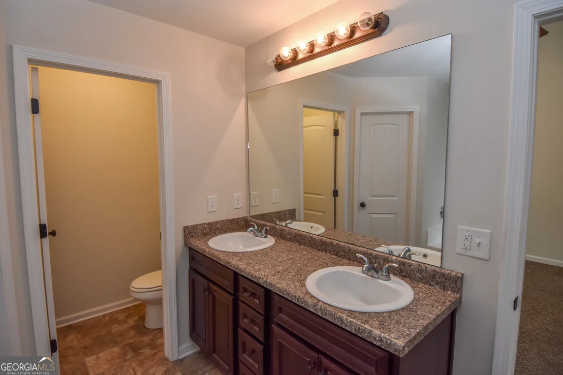 Photo of 117 Bridle Path