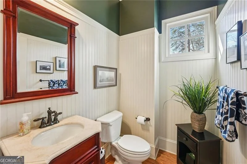Photo of 29 Red Trillium Ridge