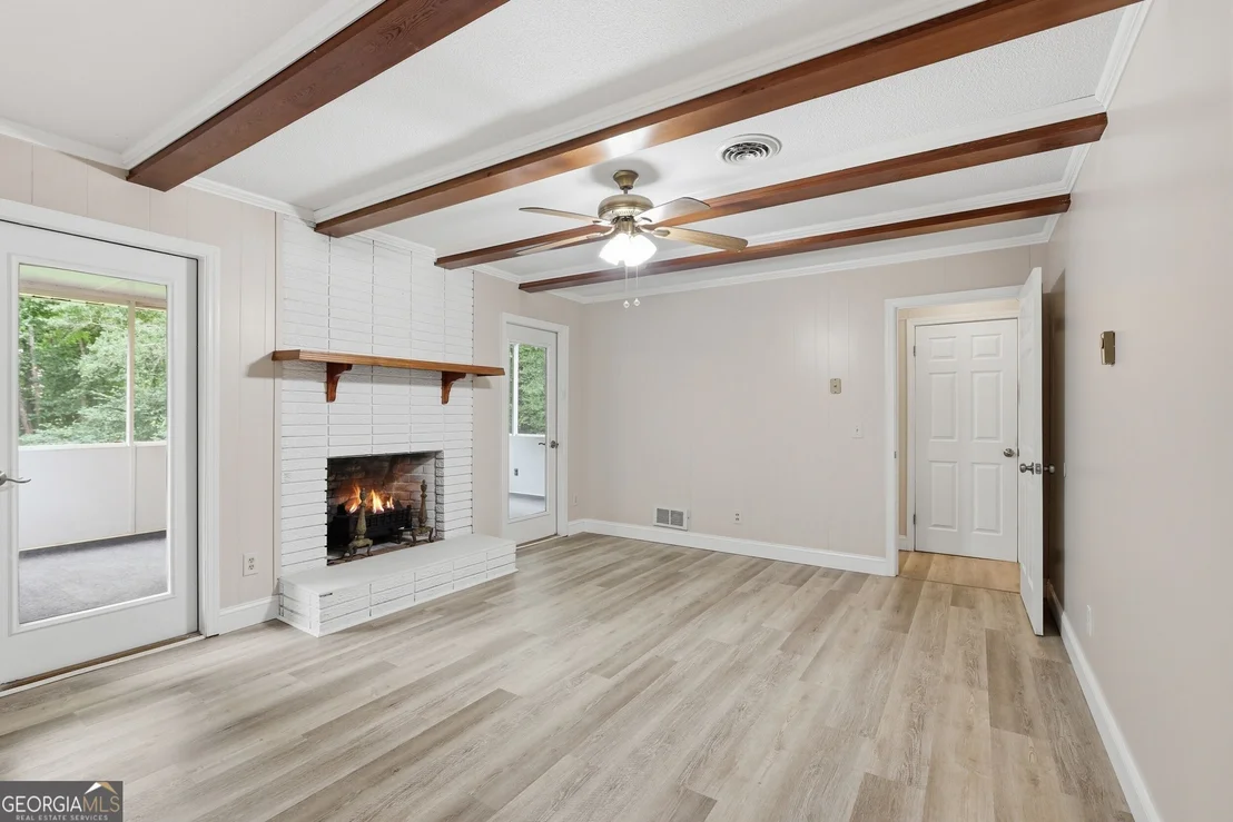 Photo of 128 Scott Circle