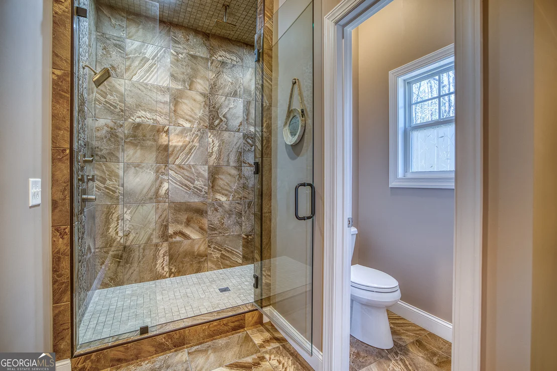 Photo of 112 Springhill Lane