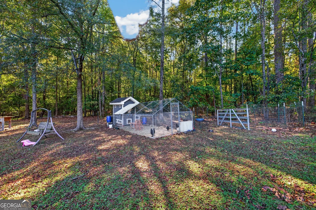 Photo of 2150 Centennial Road