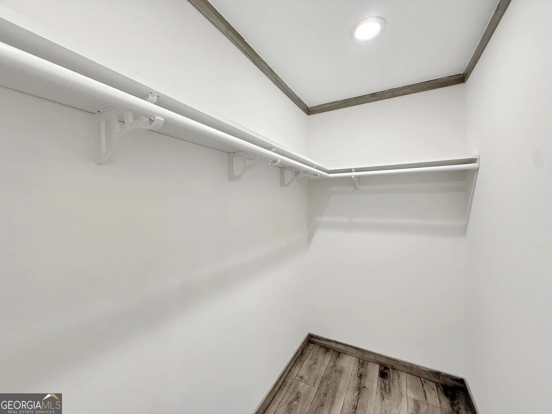 Photo of 415 Oliver Road