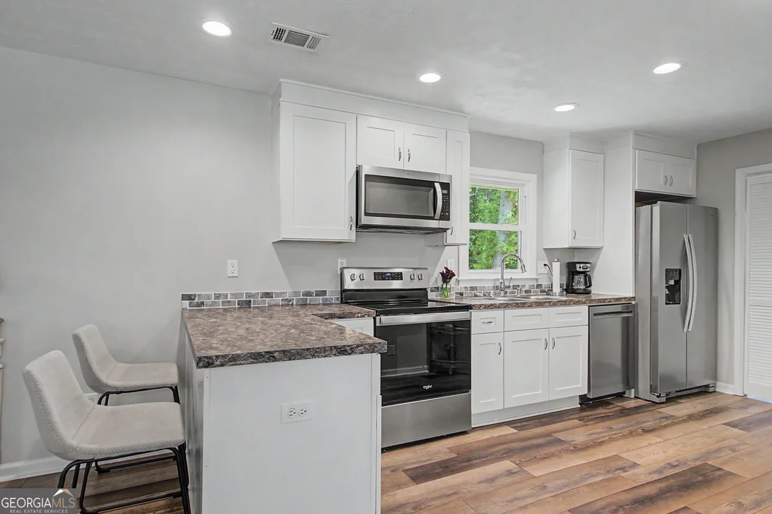 Photo of 27 Lynhaven Drive