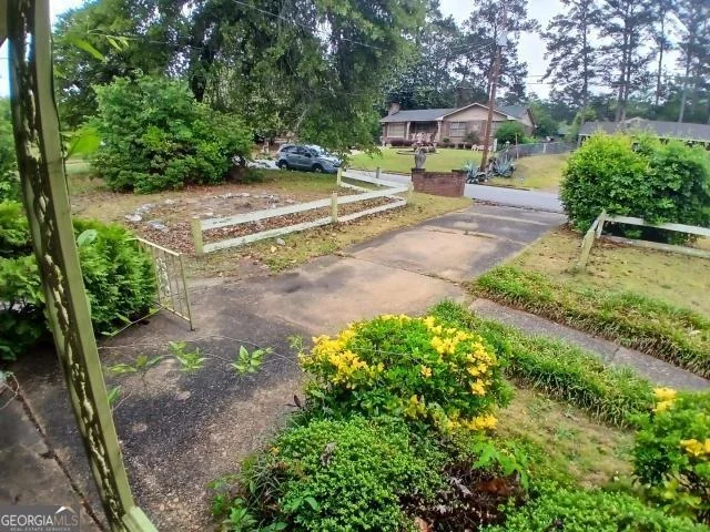 Photo of 2107 Burnside Drive