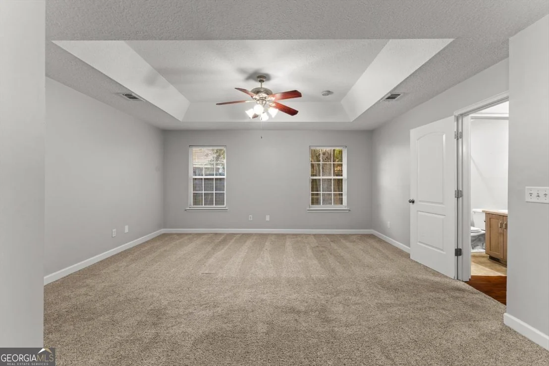 Photo of 270 Sassafras Lane