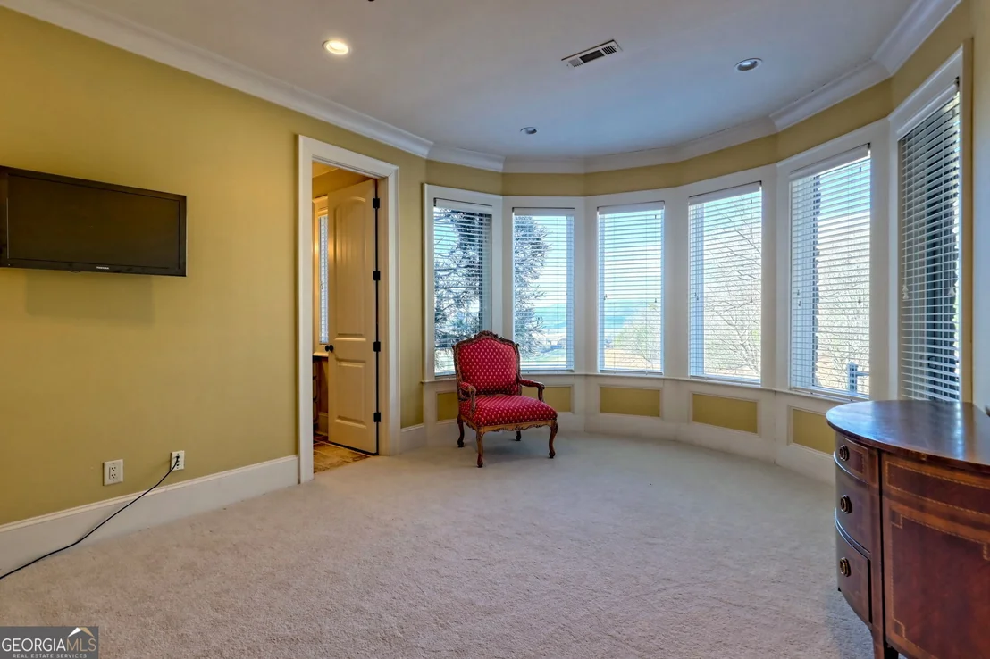 Photo of 689 Waterfall Drive