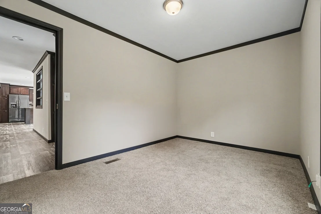 Photo of 257 Iris Drive