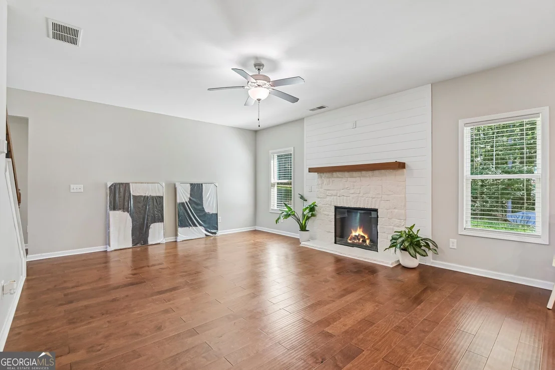 Photo of 512 Clinton Drive