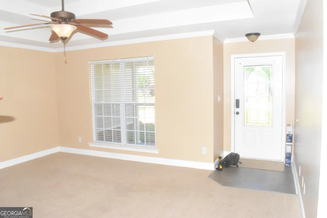 Photo of 111 Raymond Circle