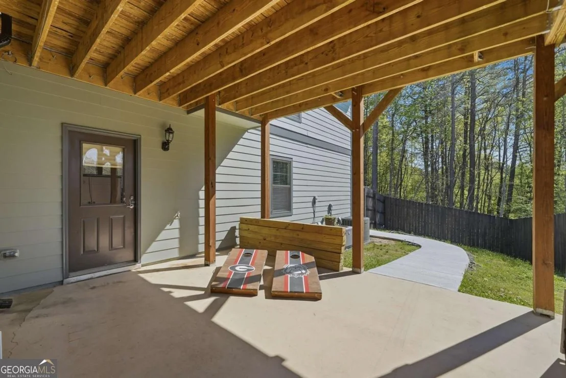 Photo of 2865 Flatbottom Road