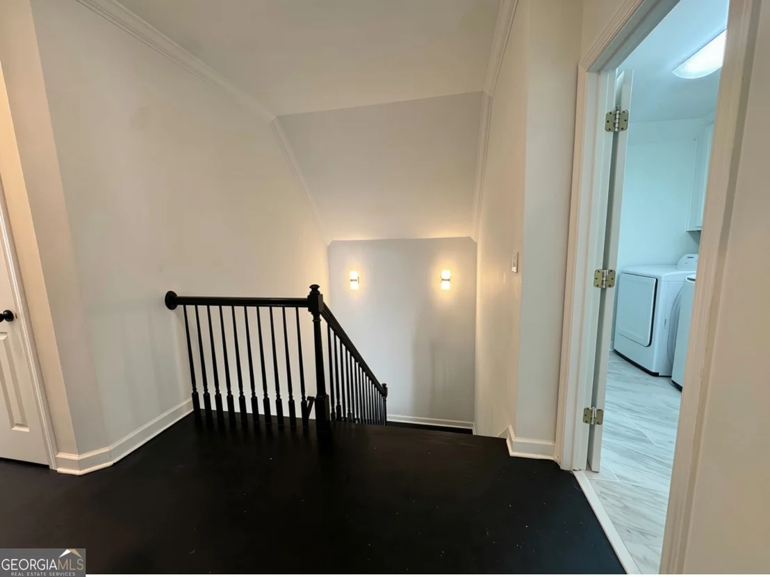 Photo of 302 Shadow Glen