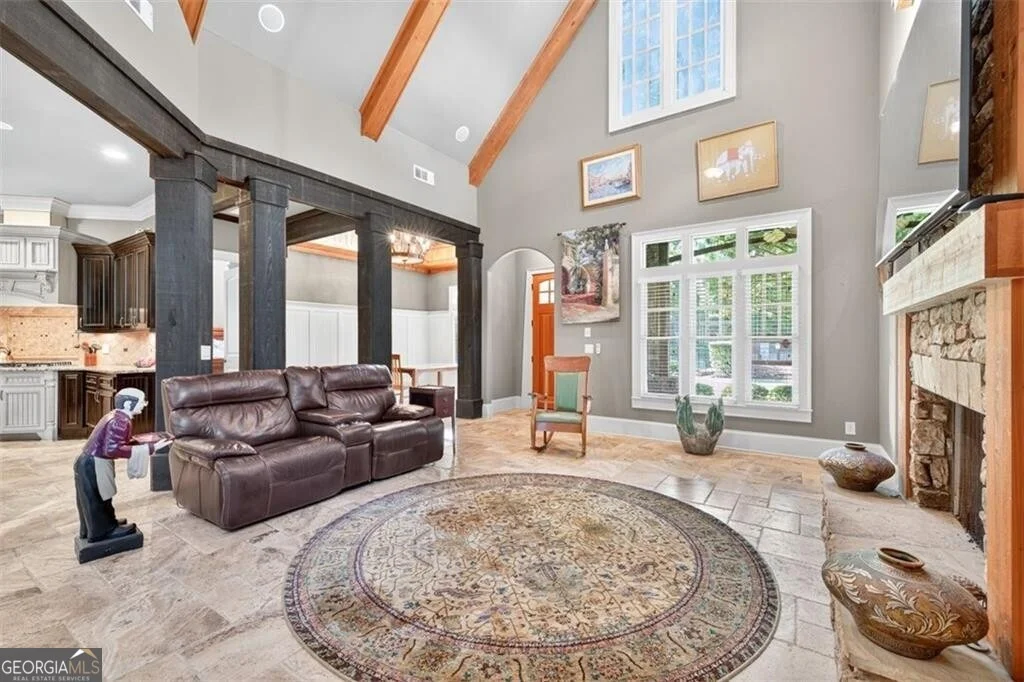 Photo of 5829 Swinging Gate Road