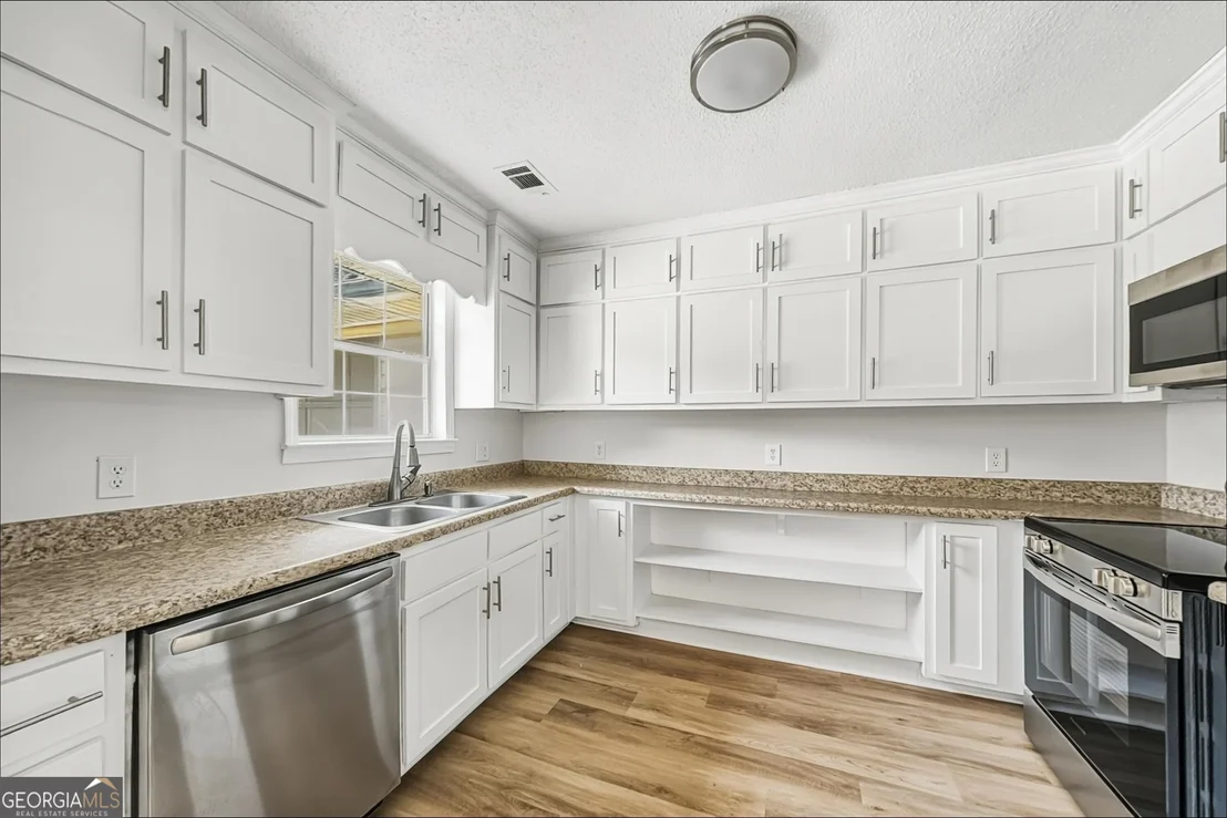 Photo of 132 Edwards Way